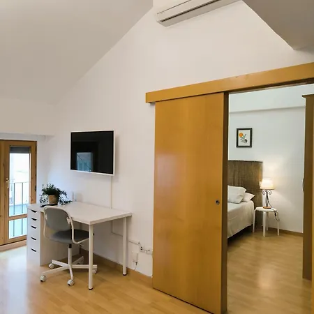El Loft Del Casco By Alogest شقة سرقسطة